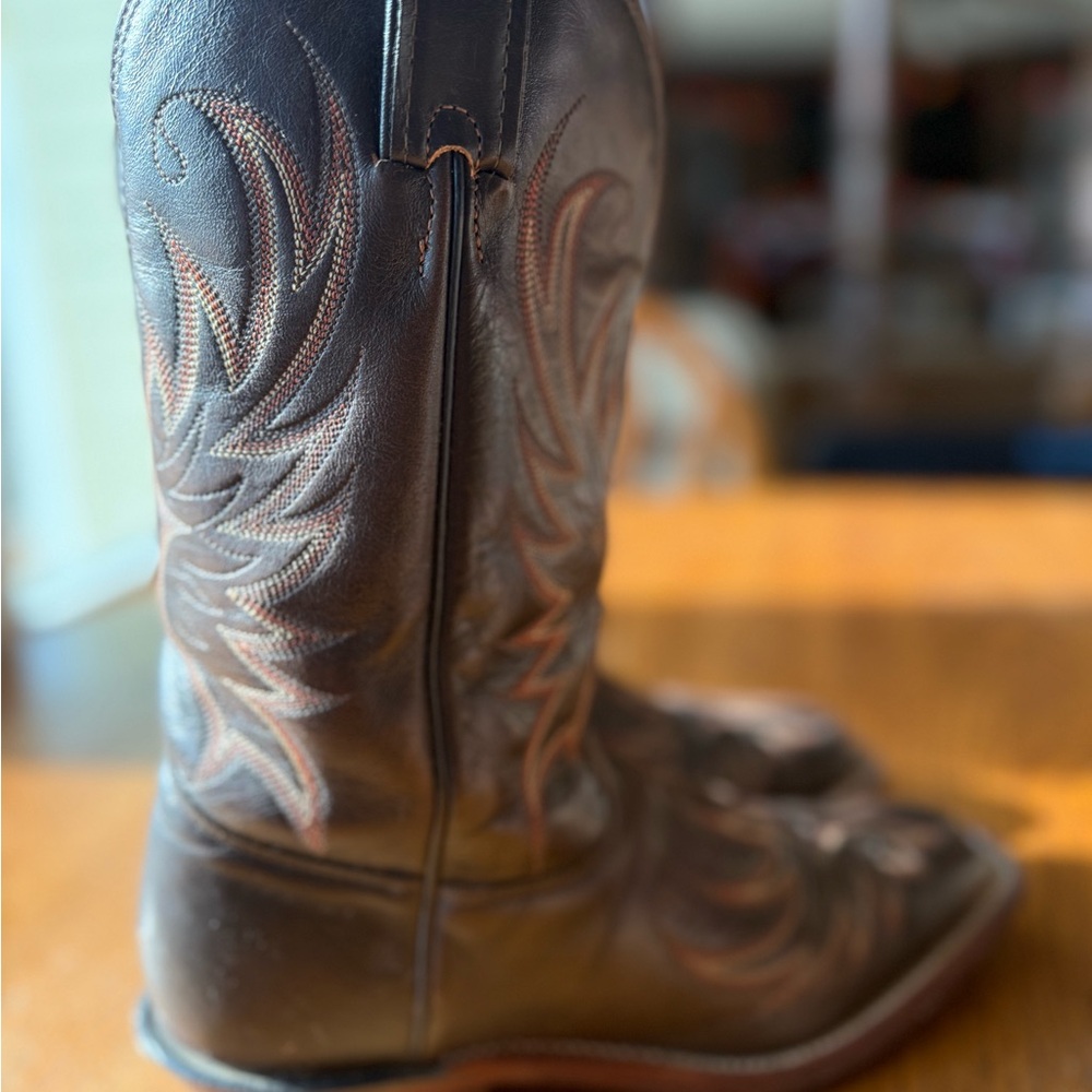 Tony Lama Women’s Leather Cowboy Boots - Picture 6 of 8